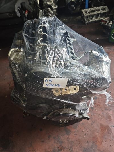 Volvo D5 2.0 2015-2020 arası XC40 motor